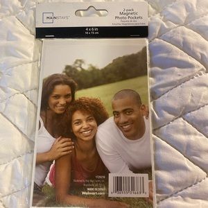 Free gift with purchase! 🌅🏞️🌄🌠